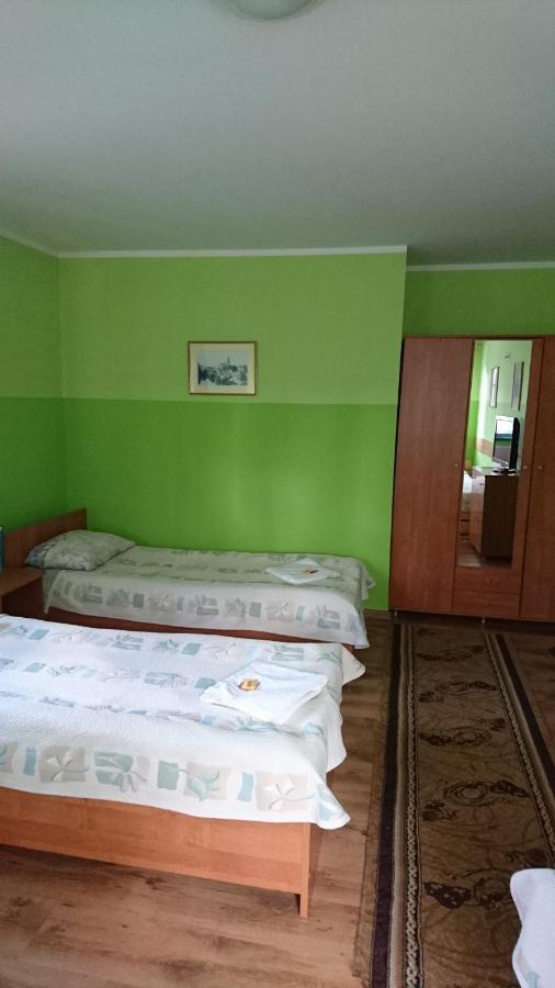 Hotelik Warmia -Pensjonat, Hostel Lidzbark Warmiński Exterior foto